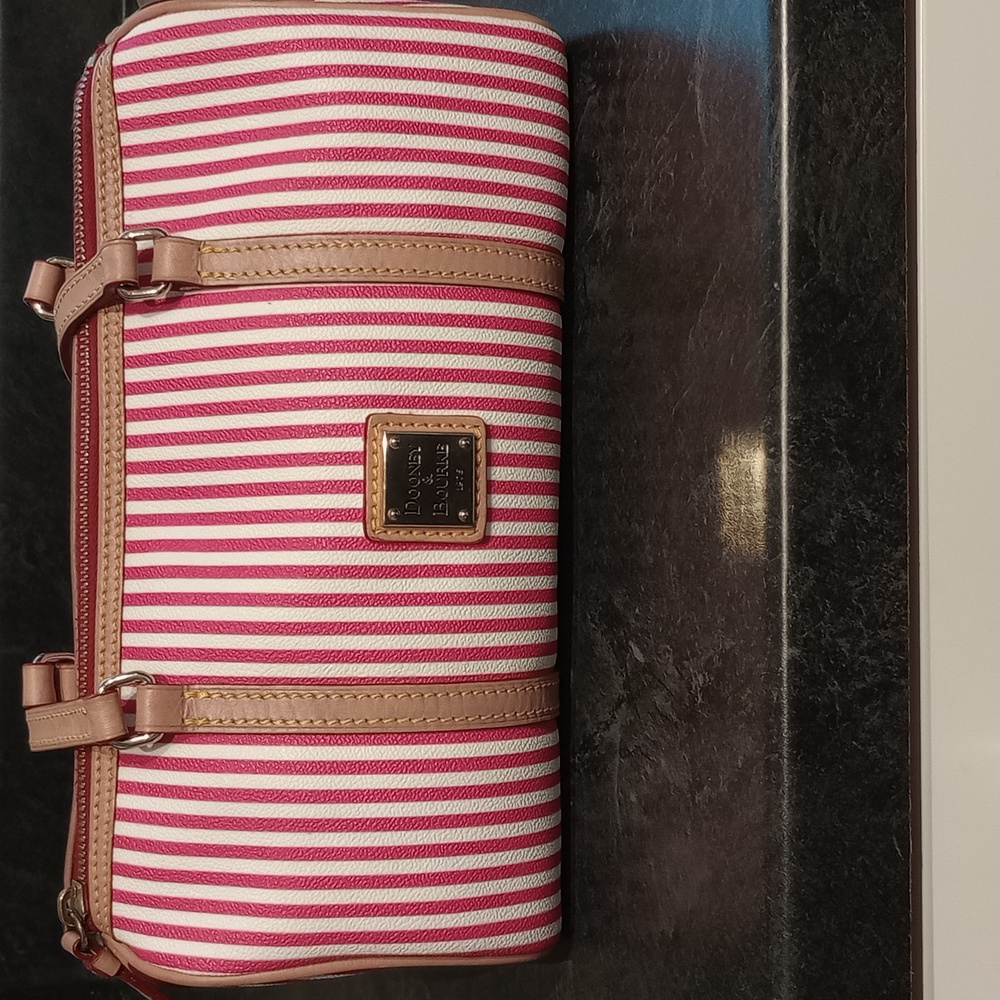 Dooney & Bourke Barrel Bag